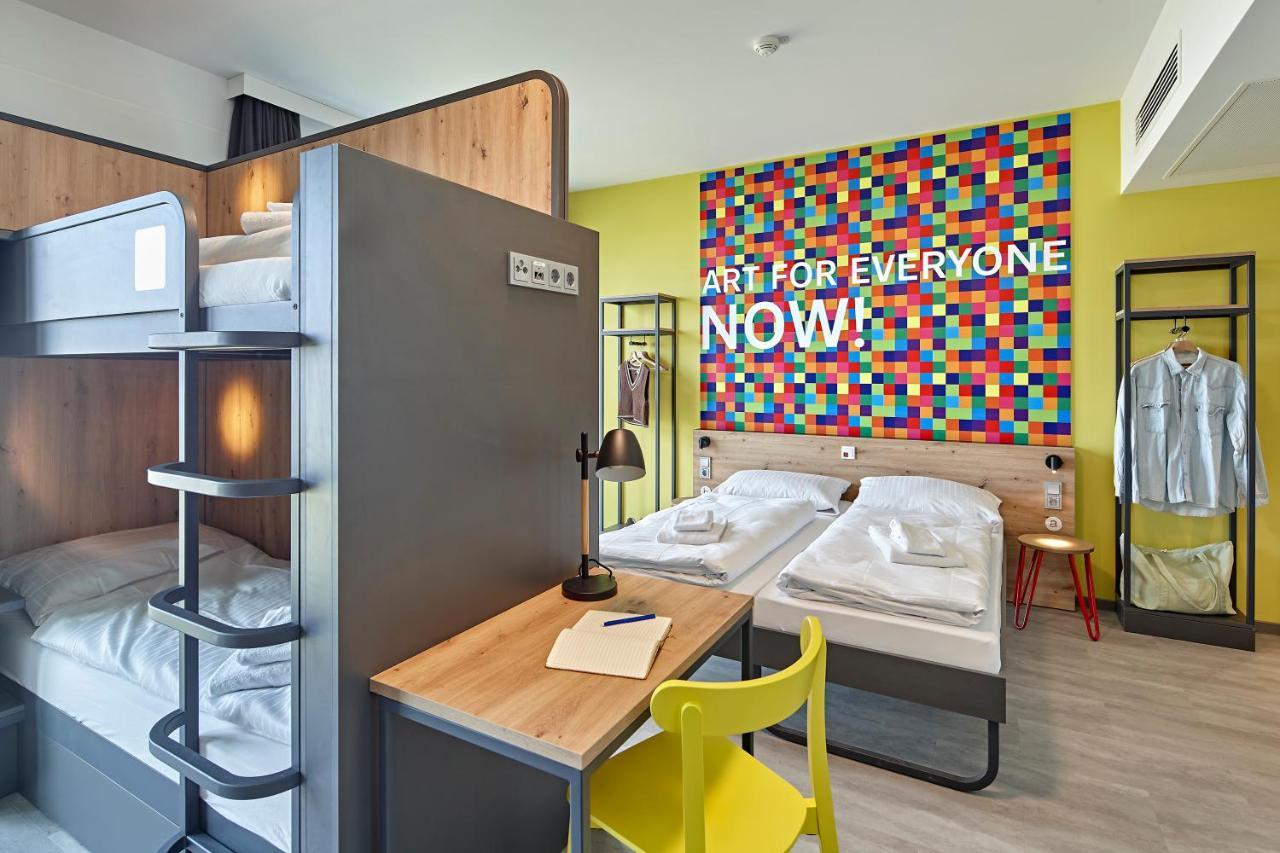 Meininger Hotel Koeln West ภายนอก รูปภาพ