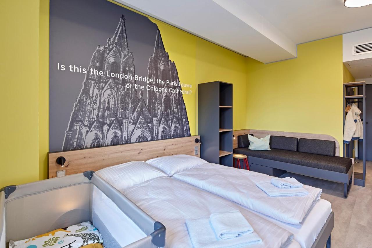 Meininger Hotel Koeln West ภายนอก รูปภาพ
