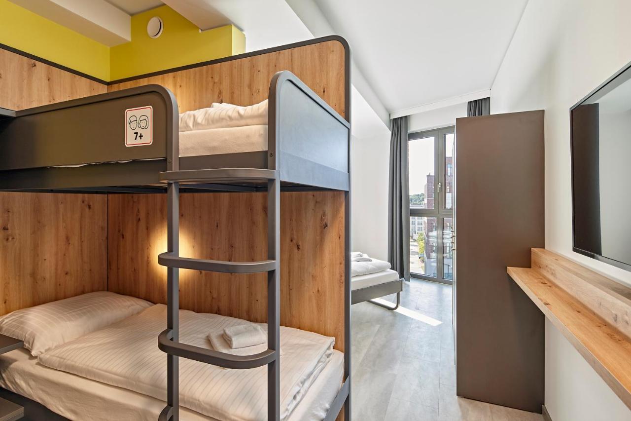 Meininger Hotel Koeln West ภายนอก รูปภาพ